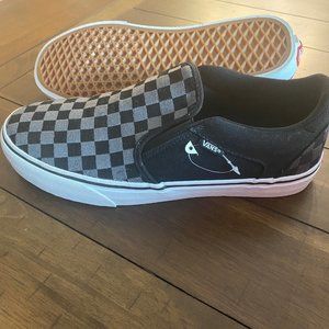 VANS - Mens Asher Deluxe Slip On - BRAND NEW!